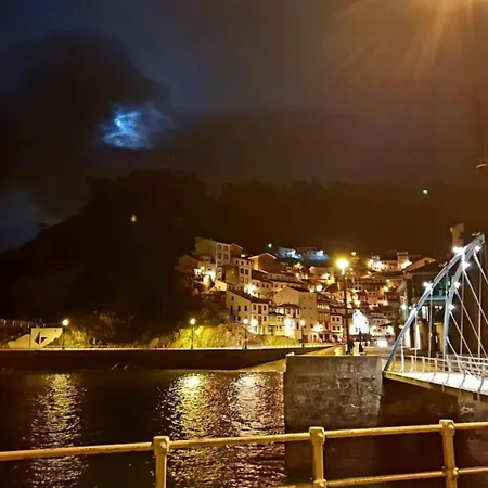 Zentralclub Cudillero Casita Encantadora De Costa 別荘 *